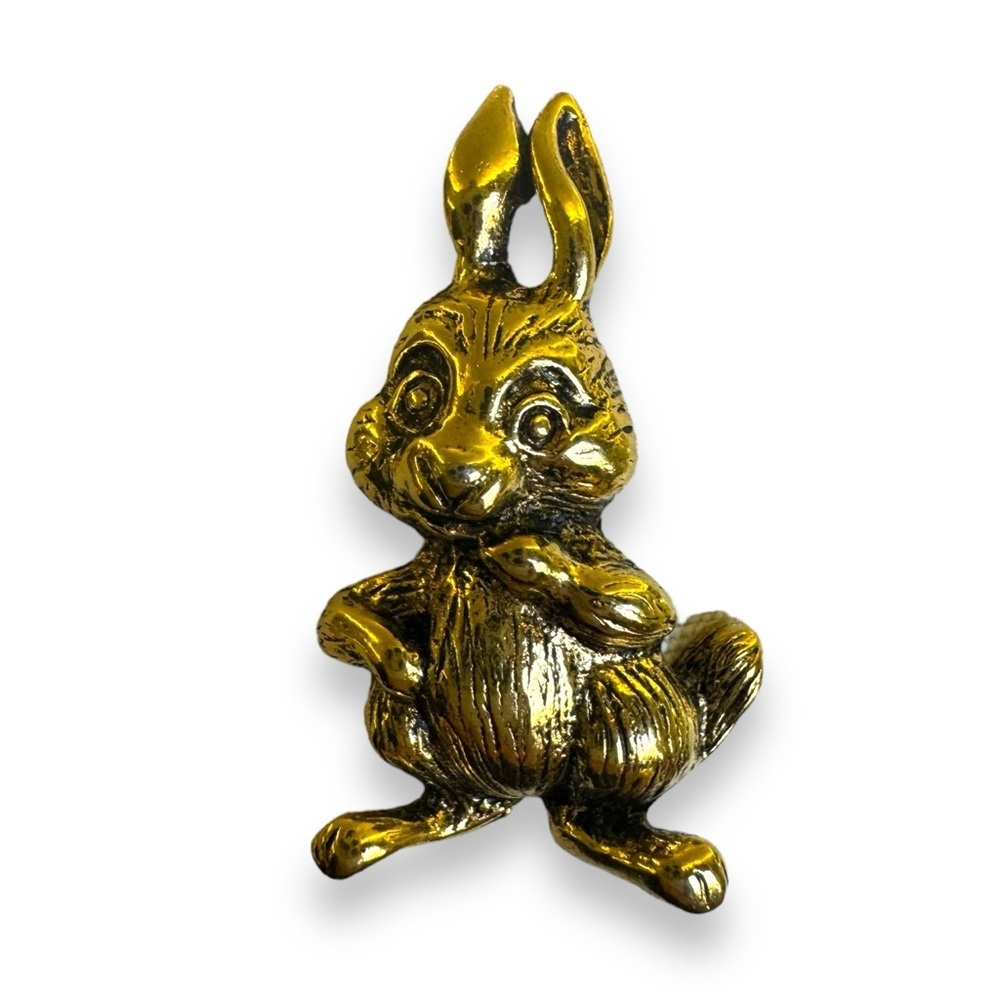 Vintage Bunny Rabbit Figural Pin Tie Tac Pin